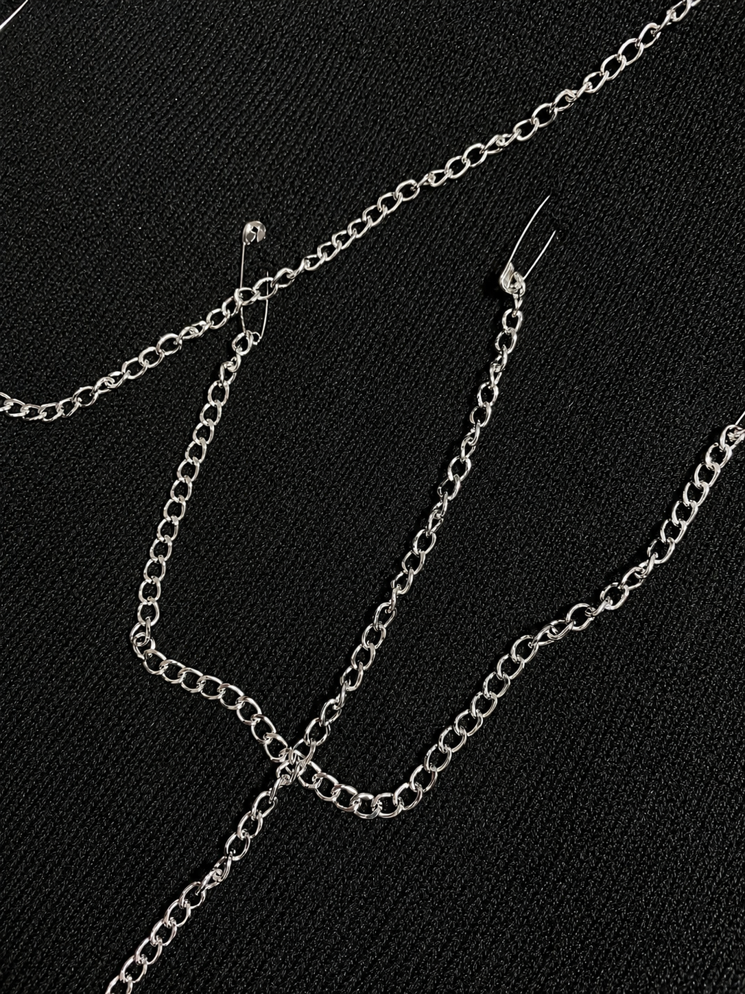 Black Chain Flow Knit