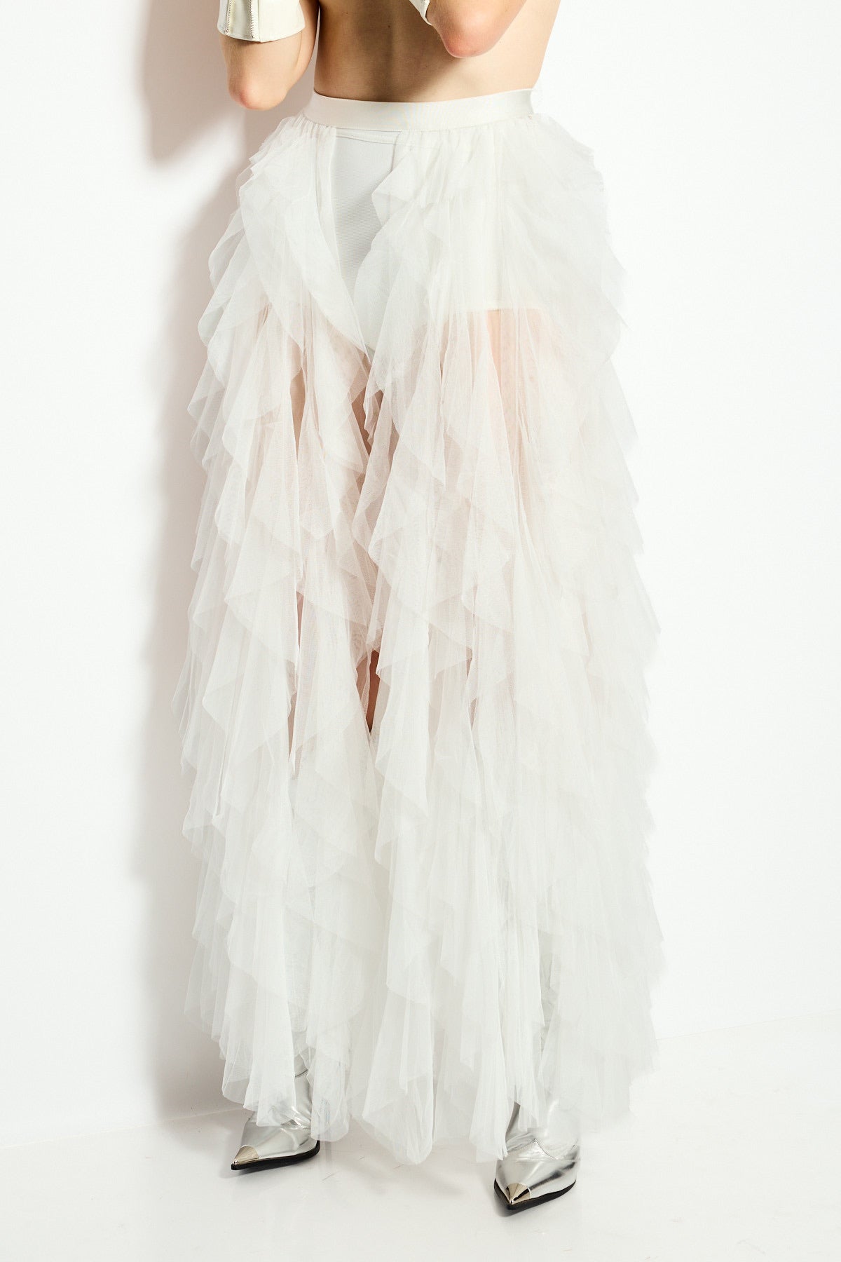 Ivory drift skirt