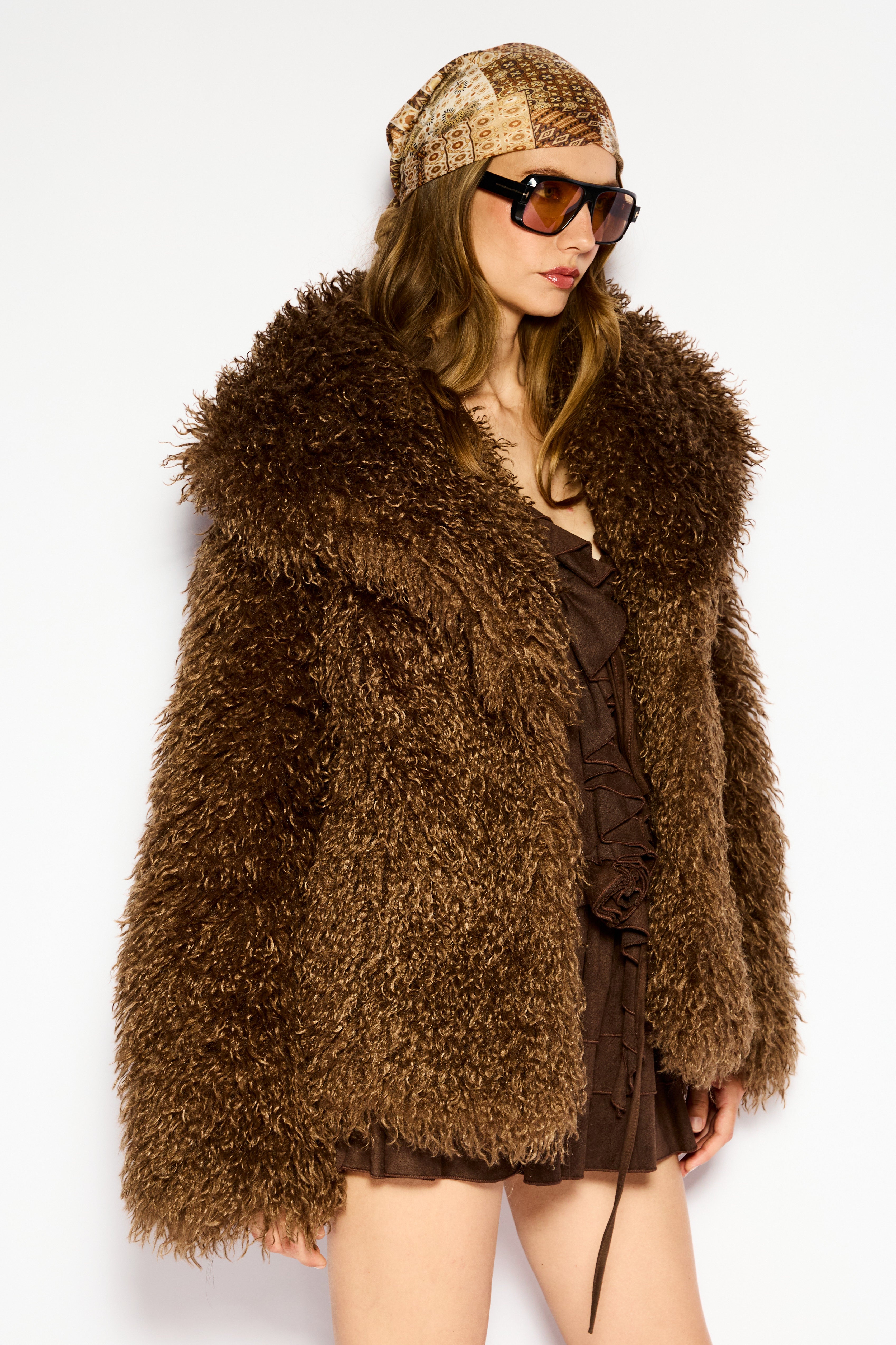 Volume faux fur