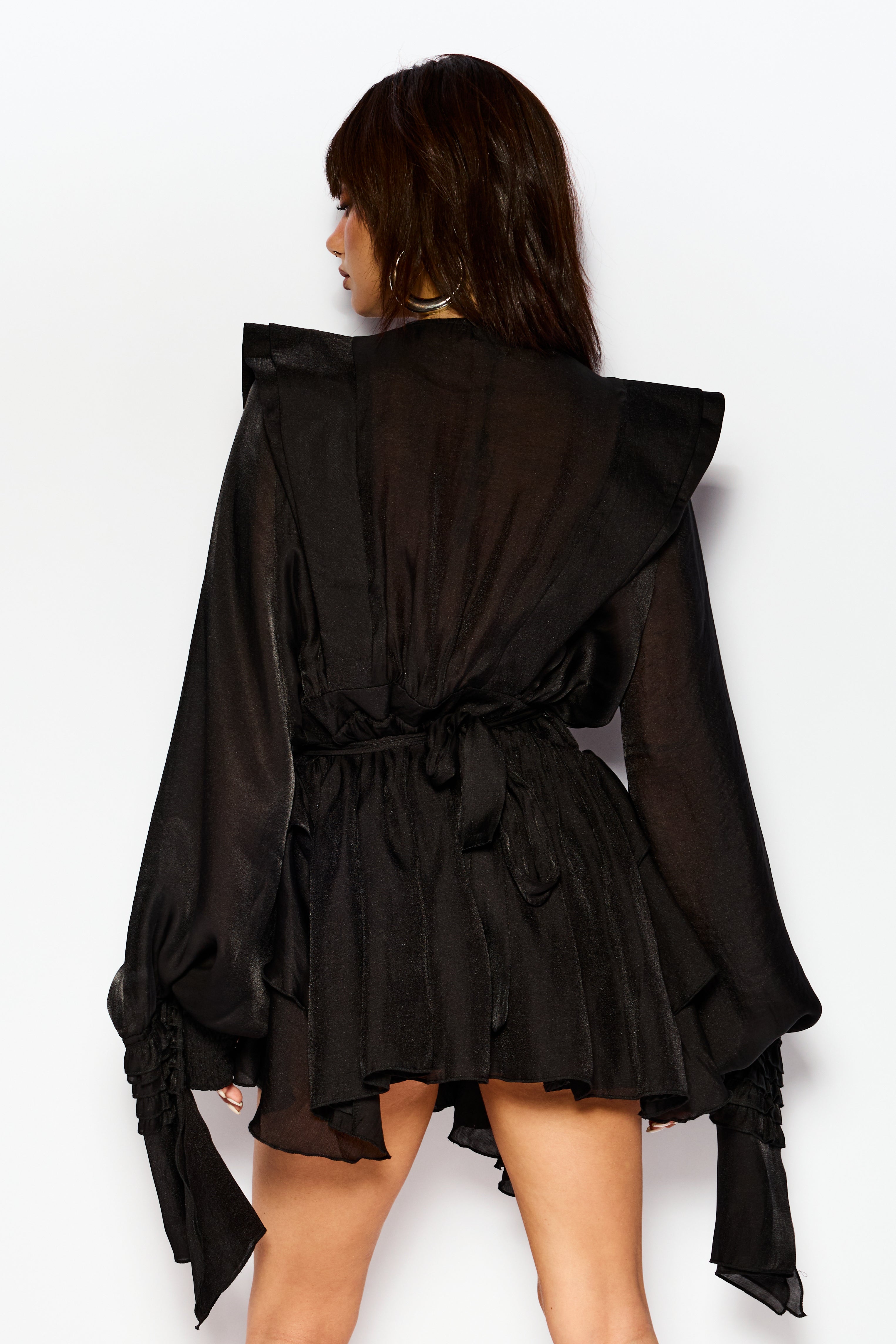 Drama layer dress
