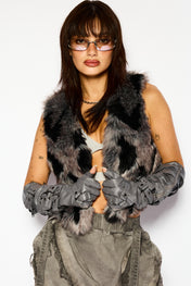 Wild dot vest