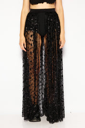 Drama lace skirt