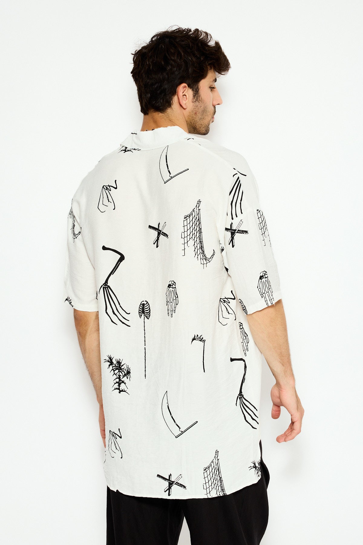 Abstract print resort shirt