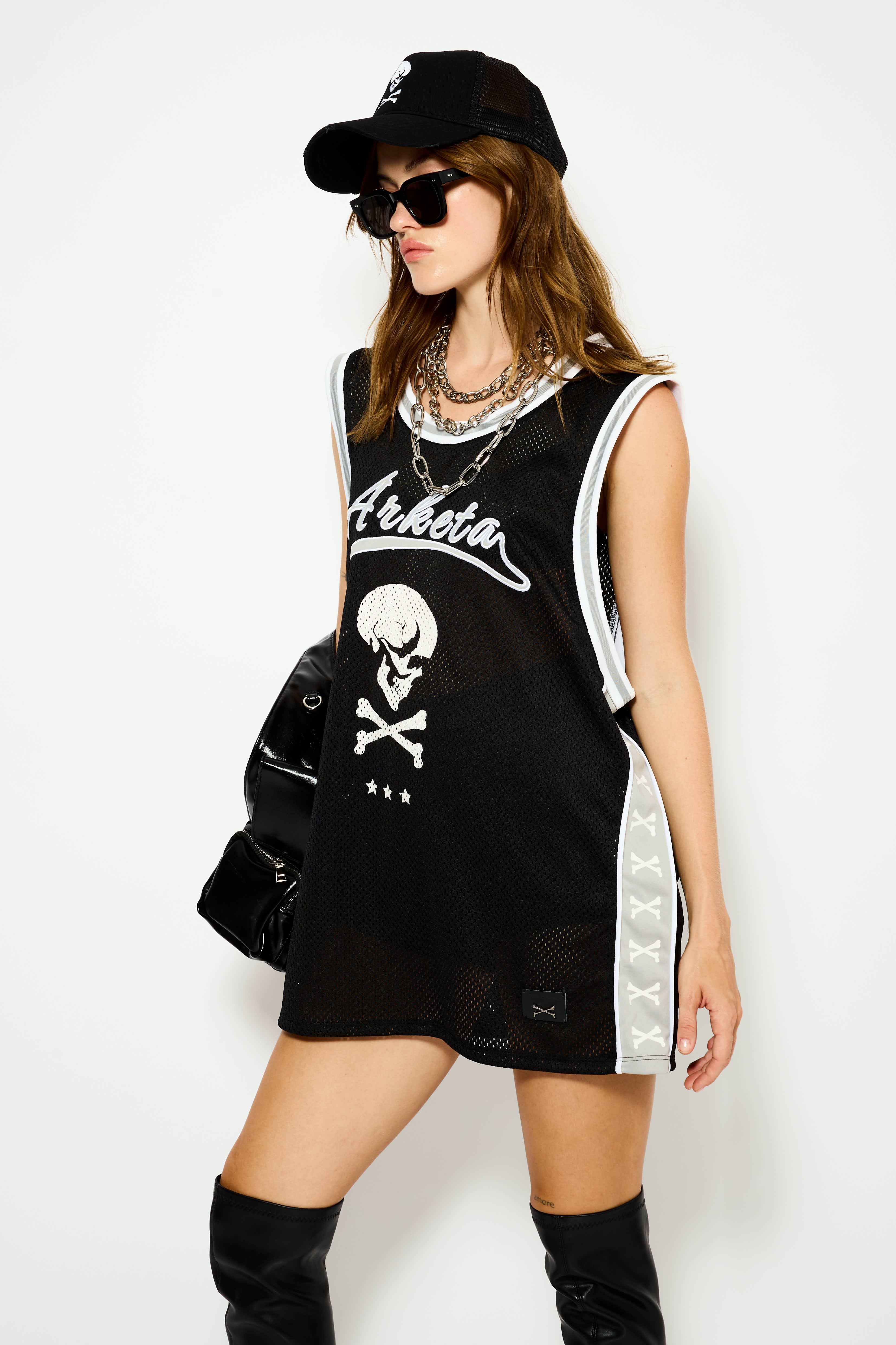 Sport mesh oversized tank