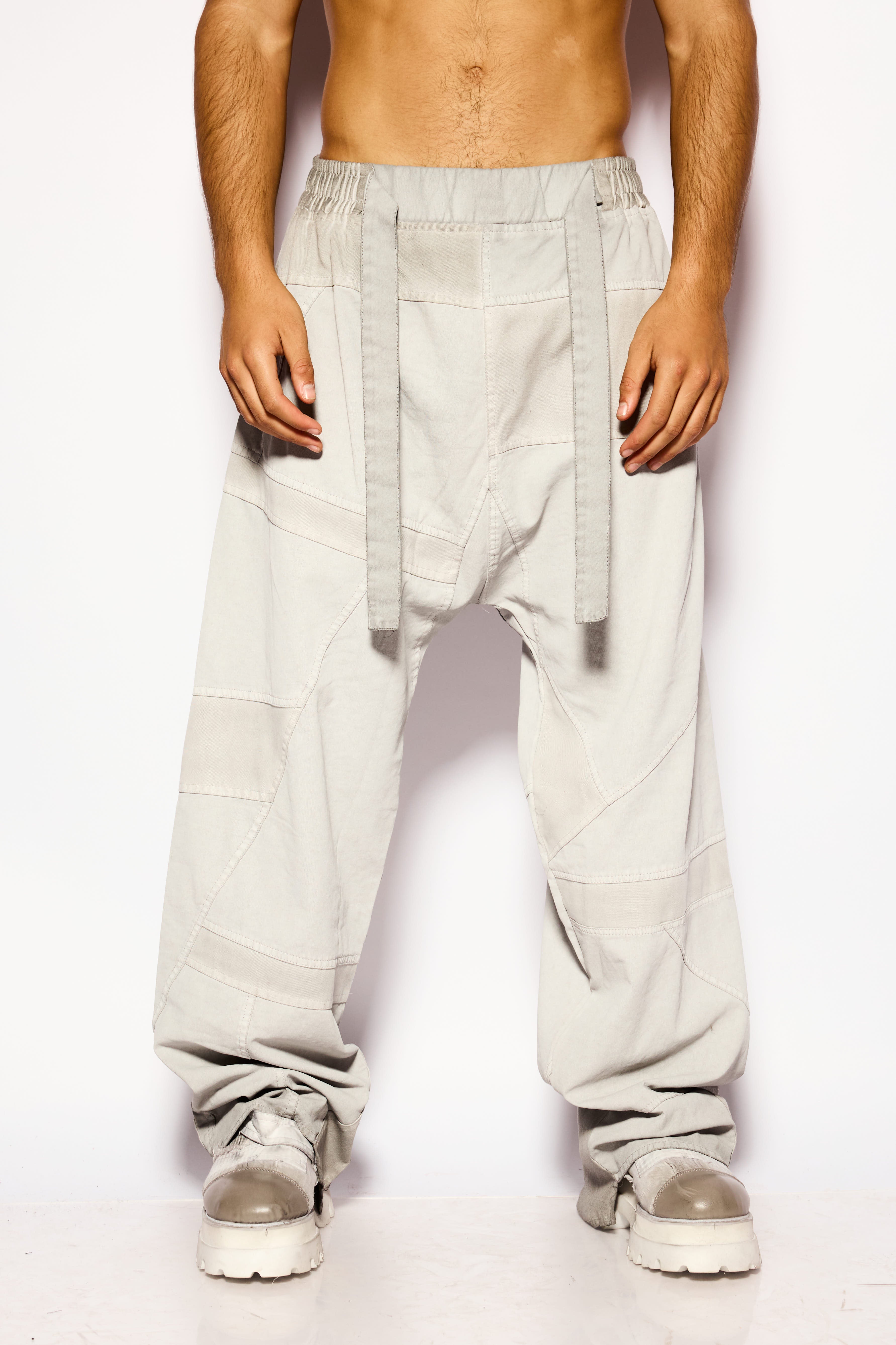 APOCALYPSE Exodous pants