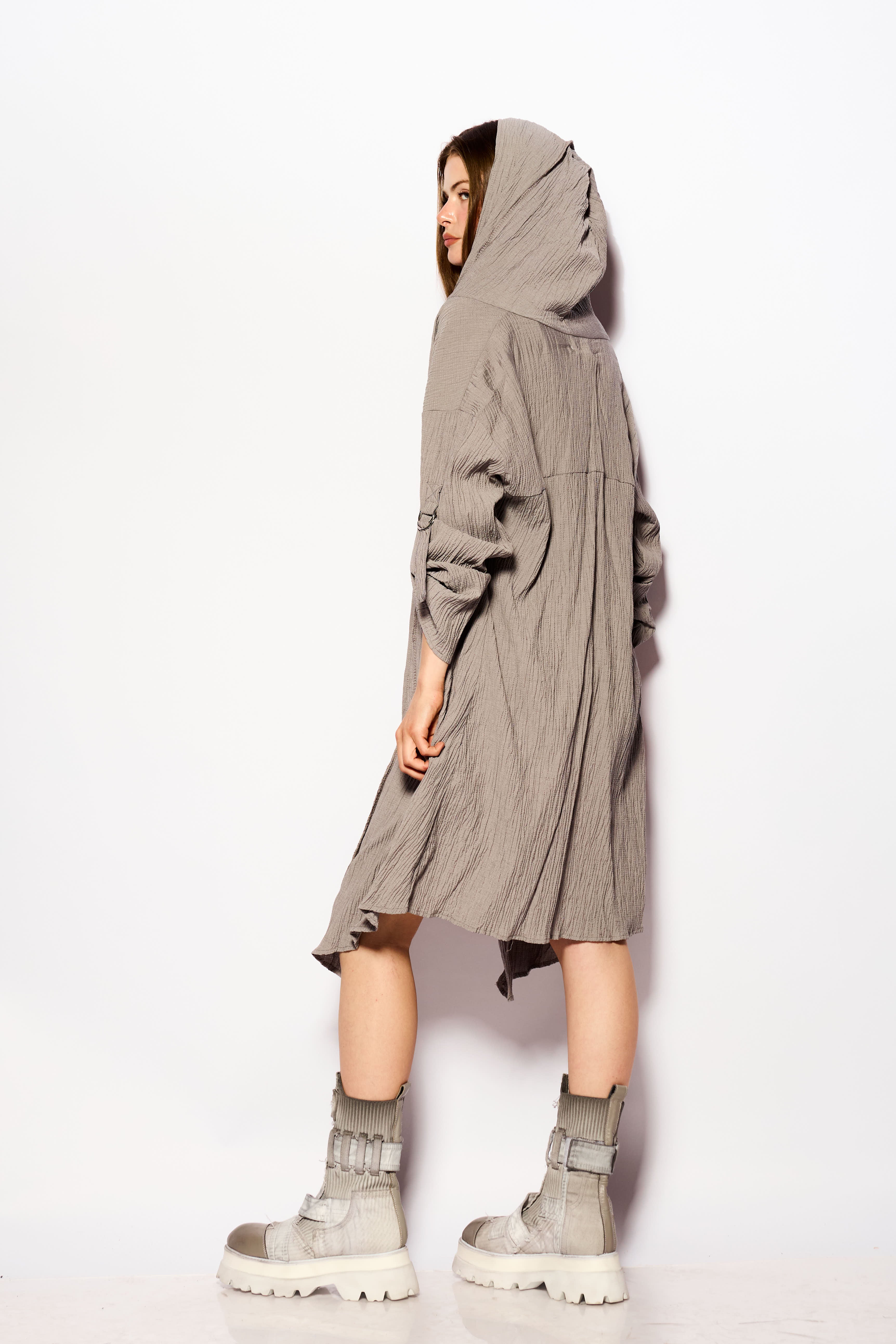Gray Desert kimono