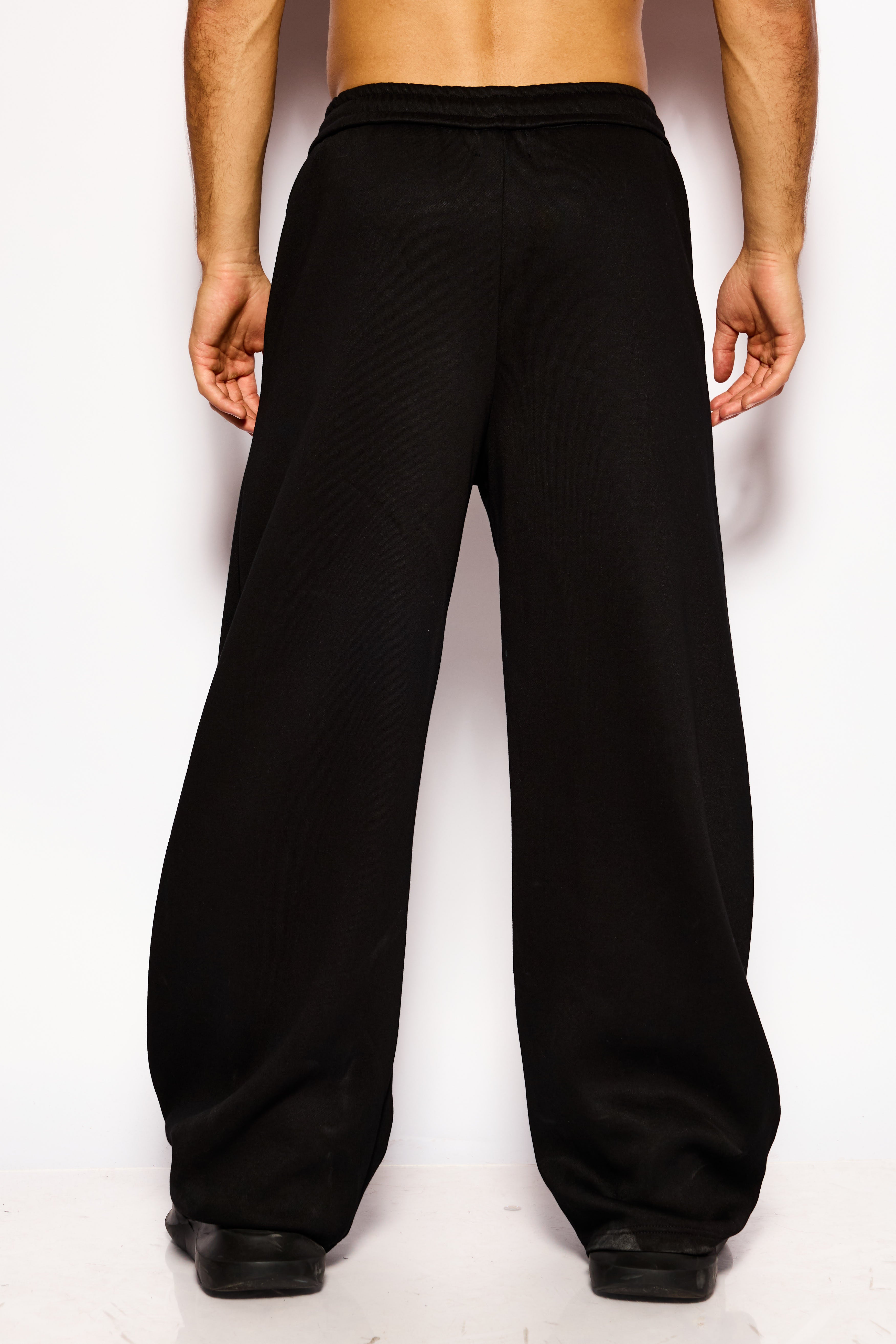 Wavy line pants