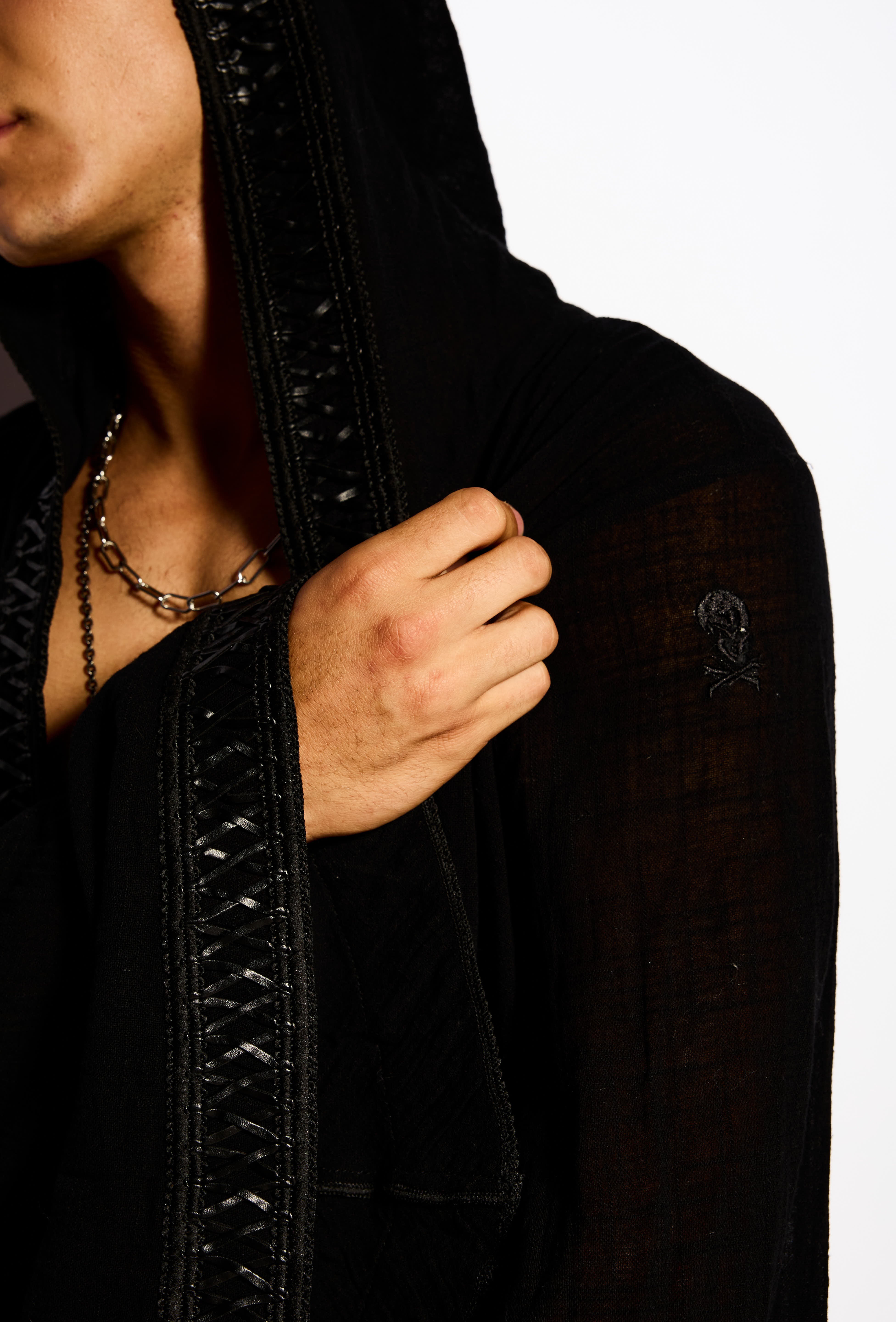 Black Coven hood kimono