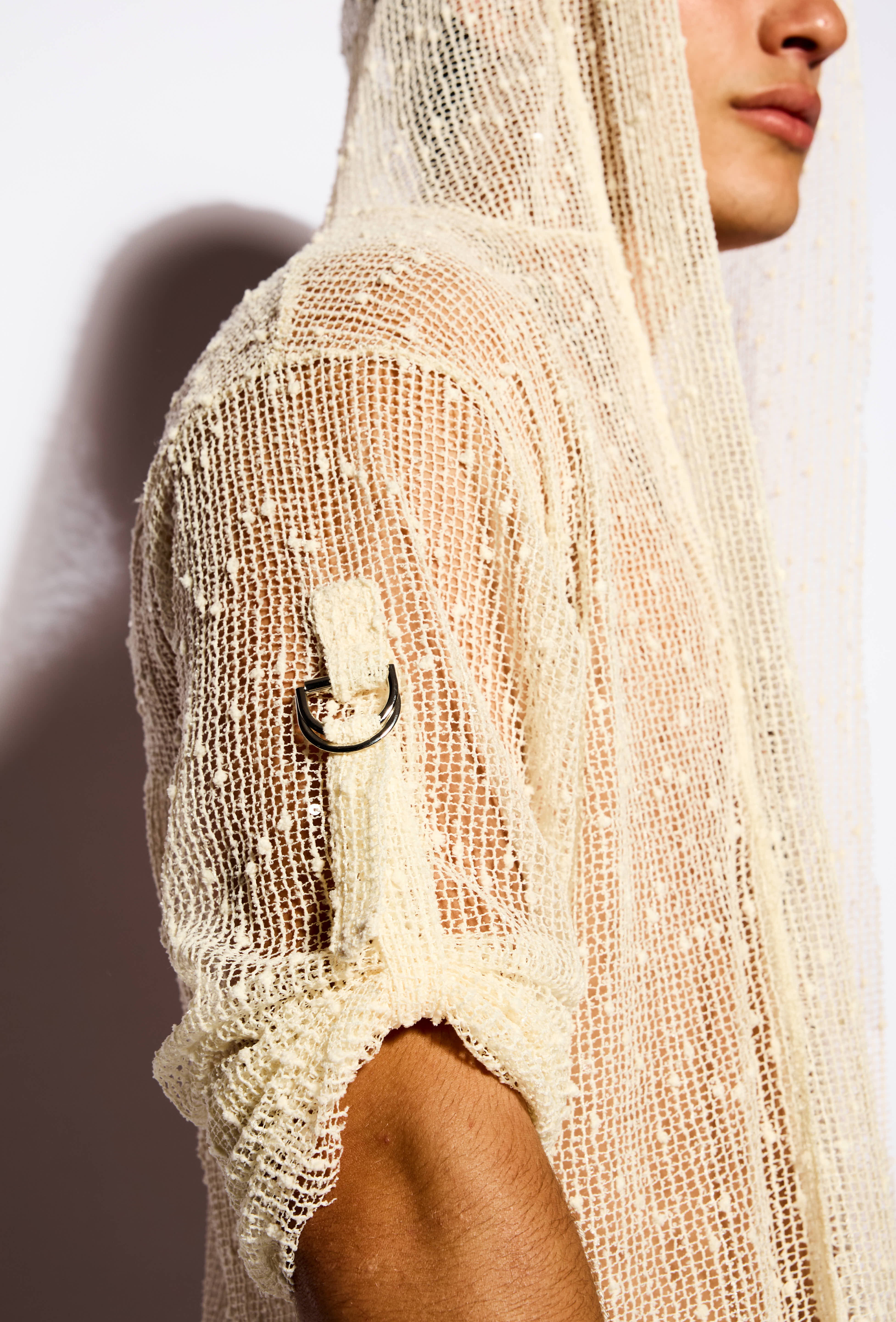 Beige Nomad net kimono