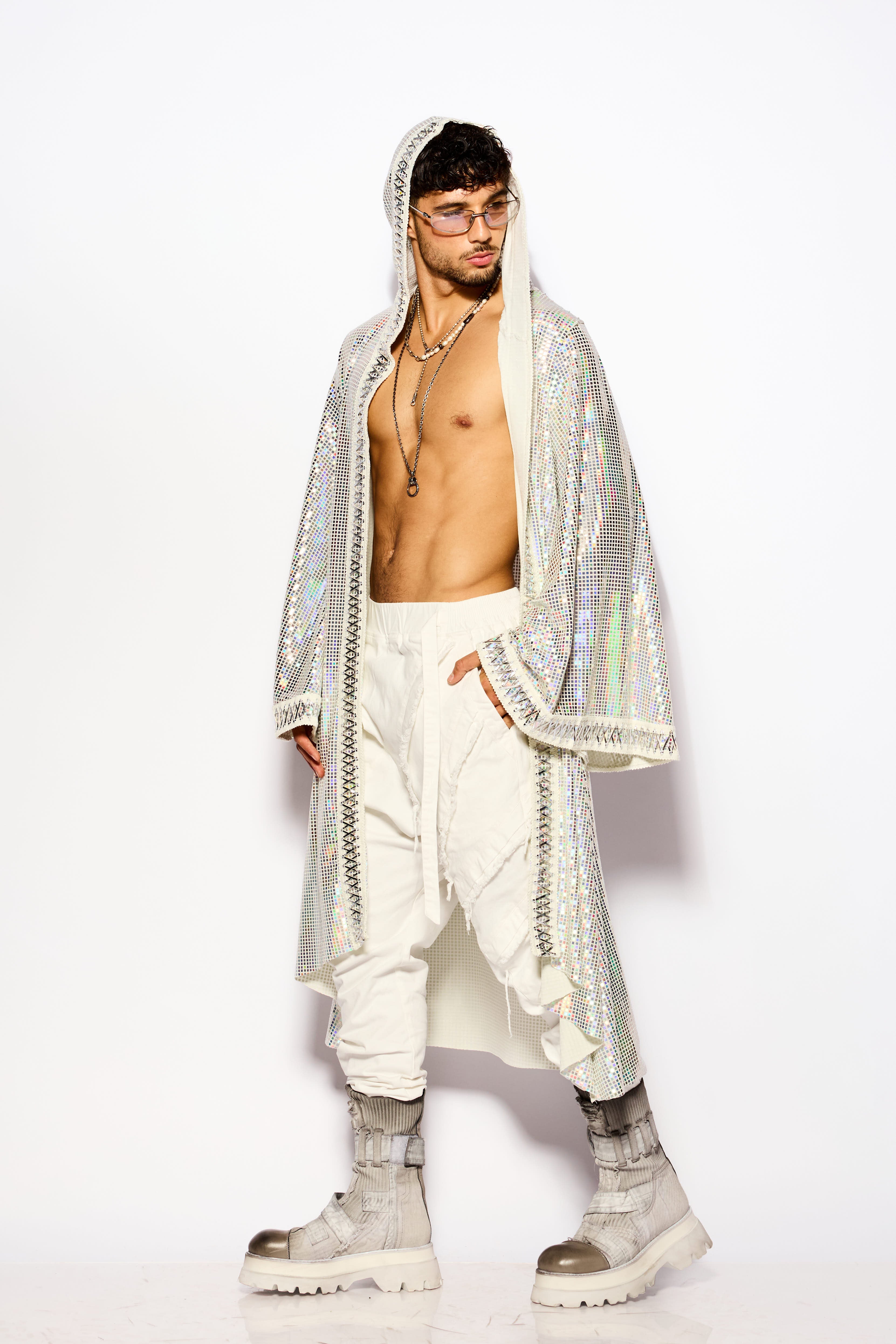 White Holografic kimono