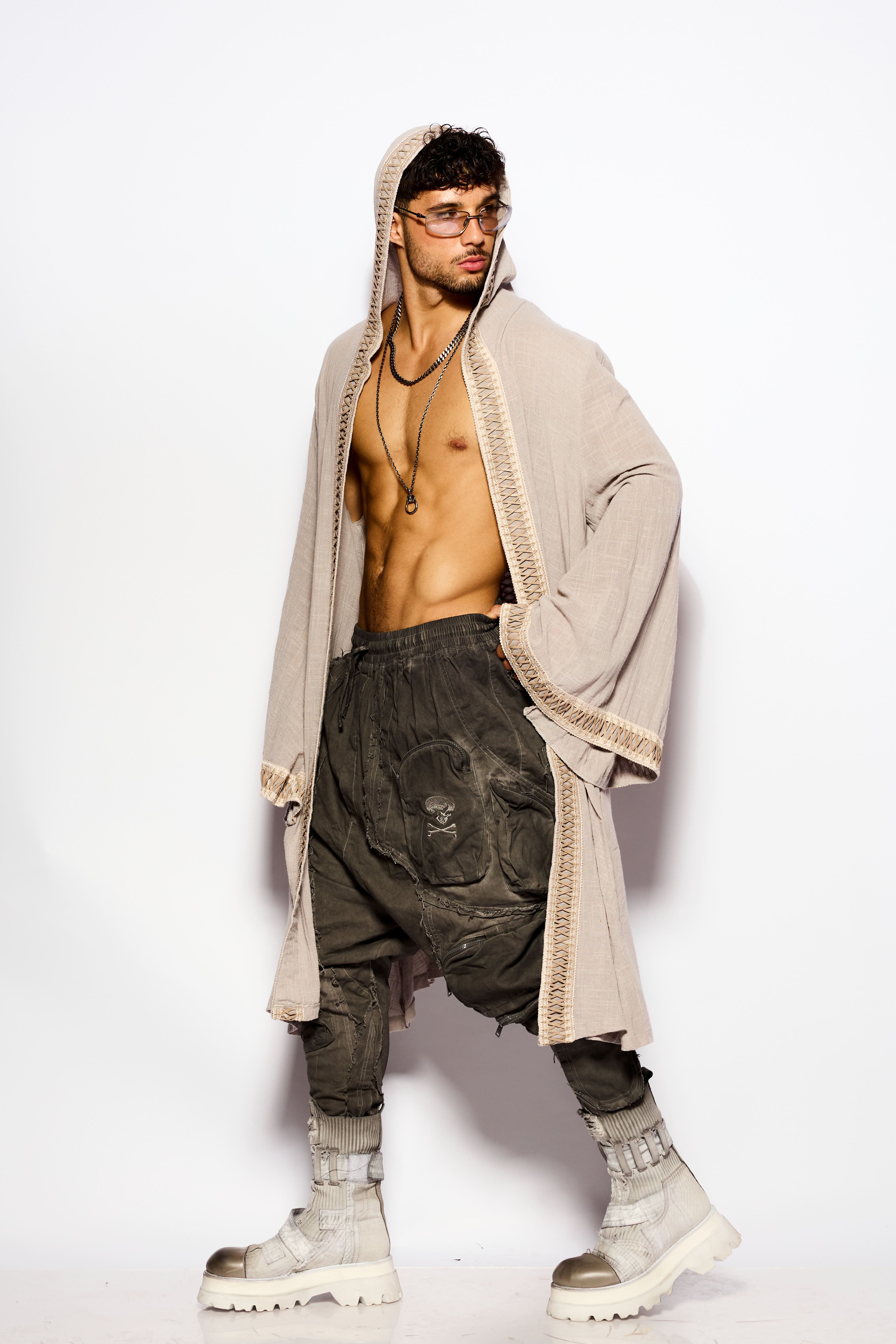 Gray Coven hood kimono
