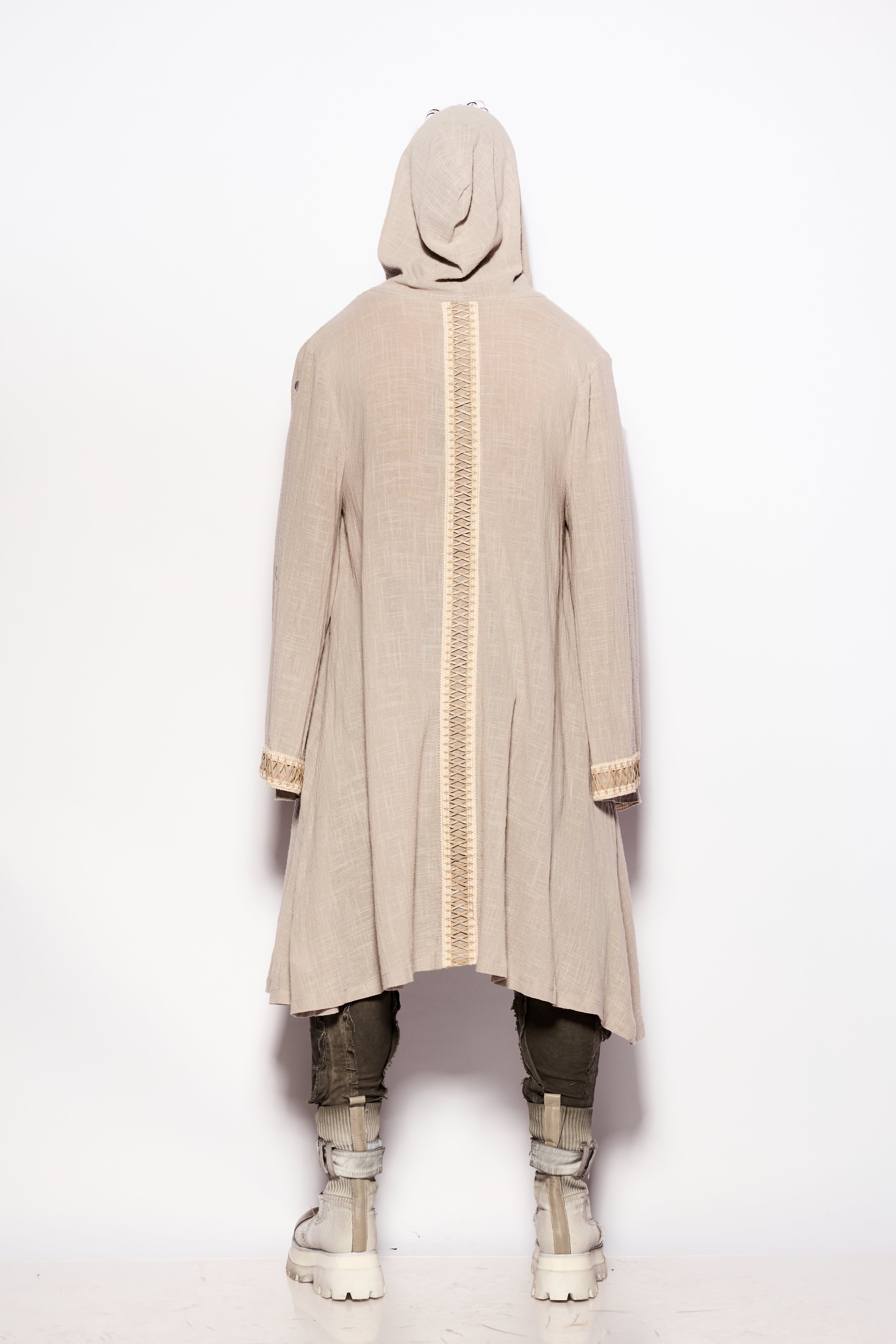 Gray Coven hood kimono