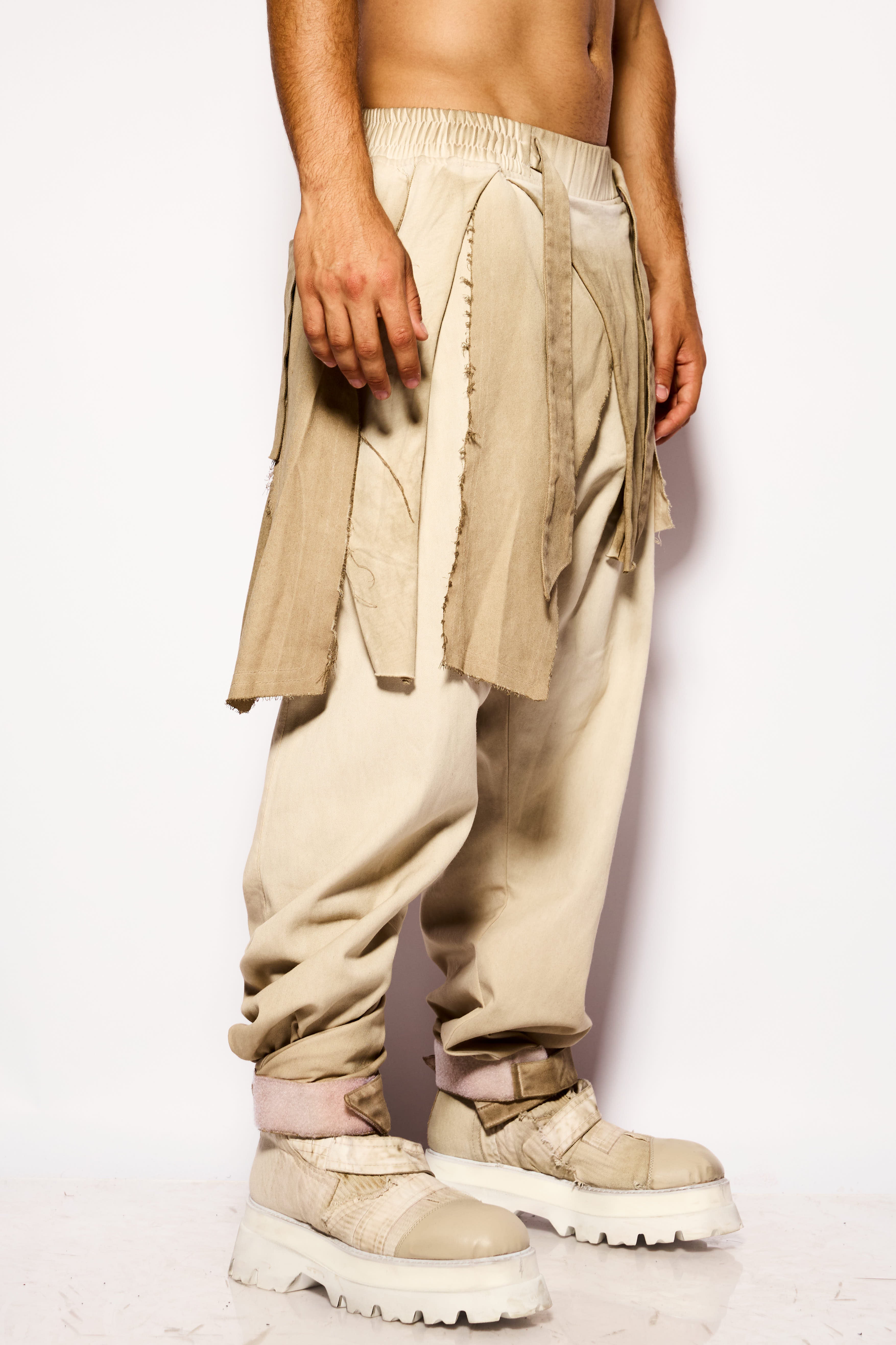 APOCALYPSE pants