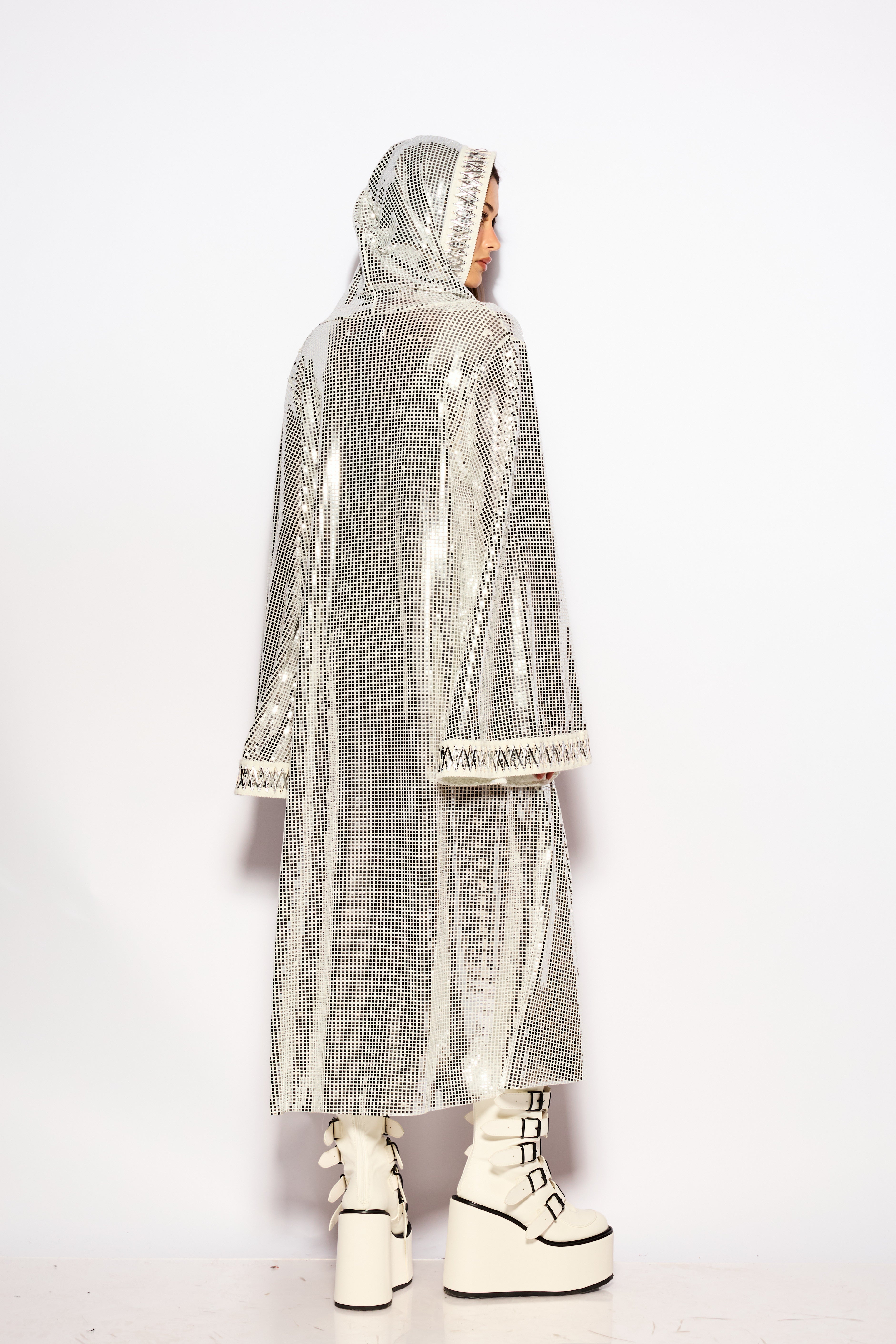 Silver Liquid Shadow Kimono