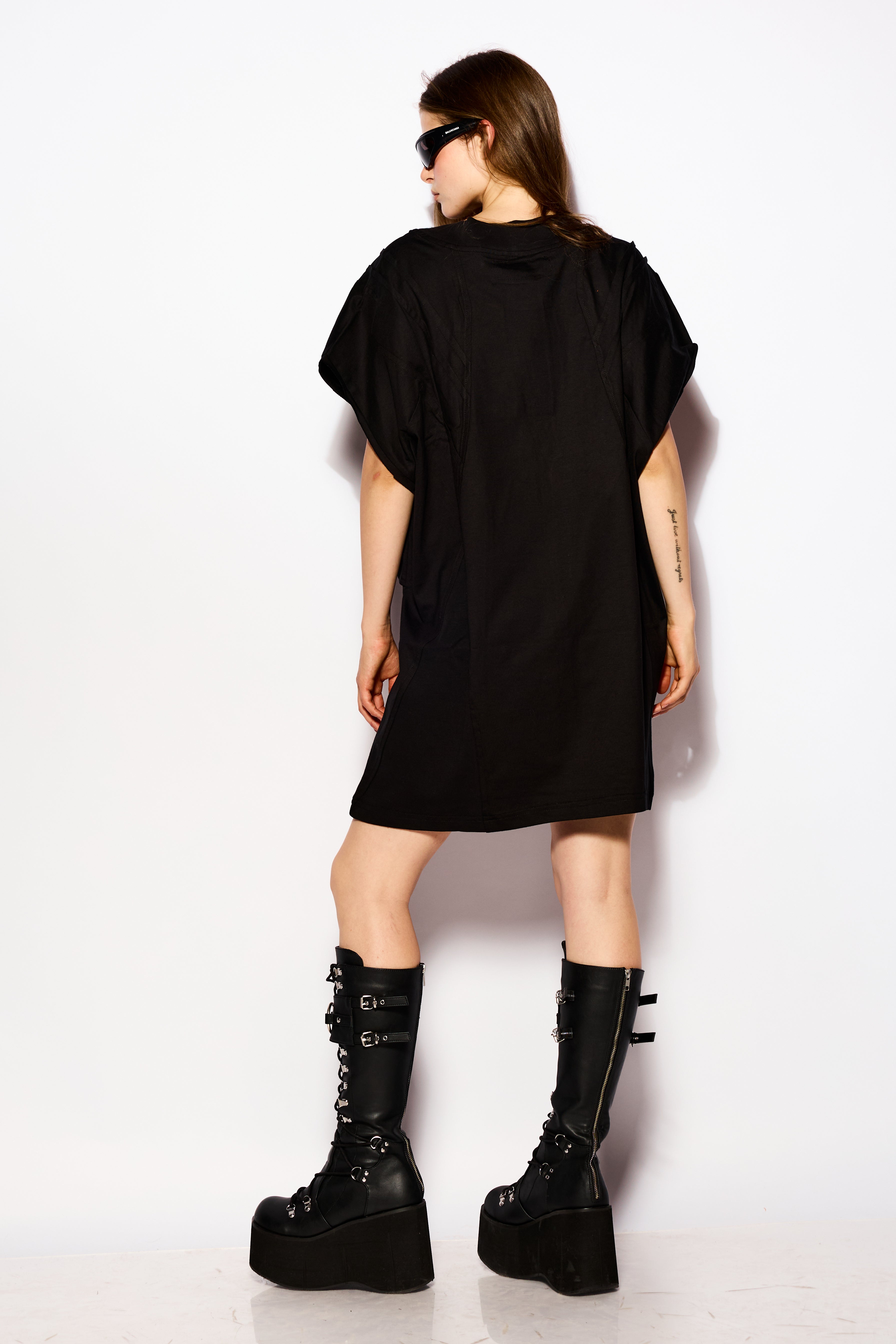 Black APOCALYPSE Outcast Tank