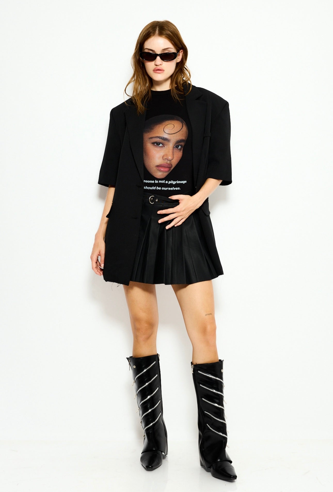 Faced tee