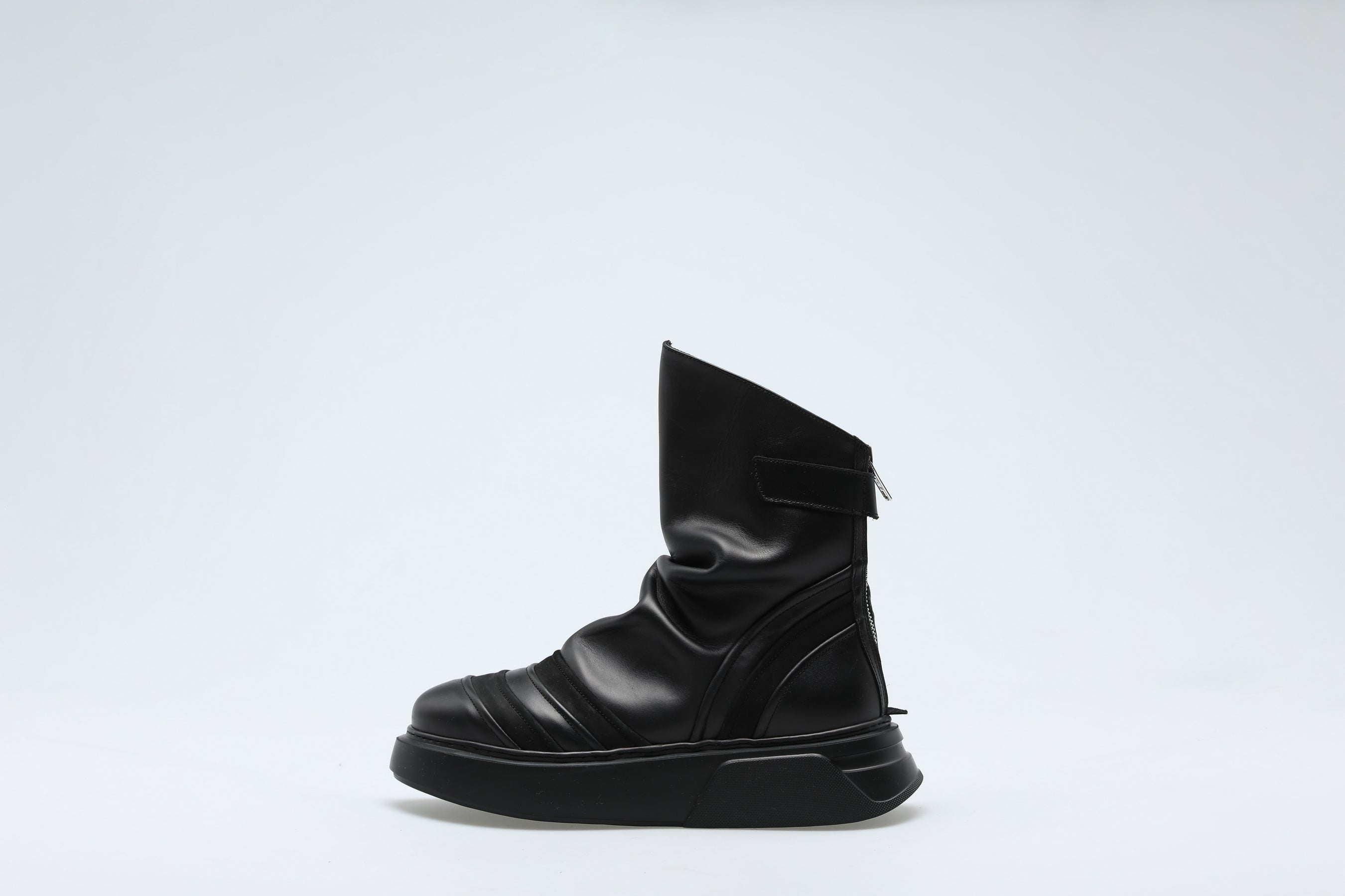Black Sluchy Boots
