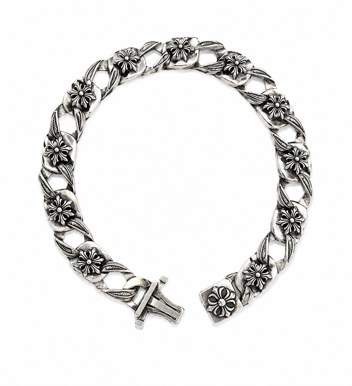 Blooming Leaves Necklace