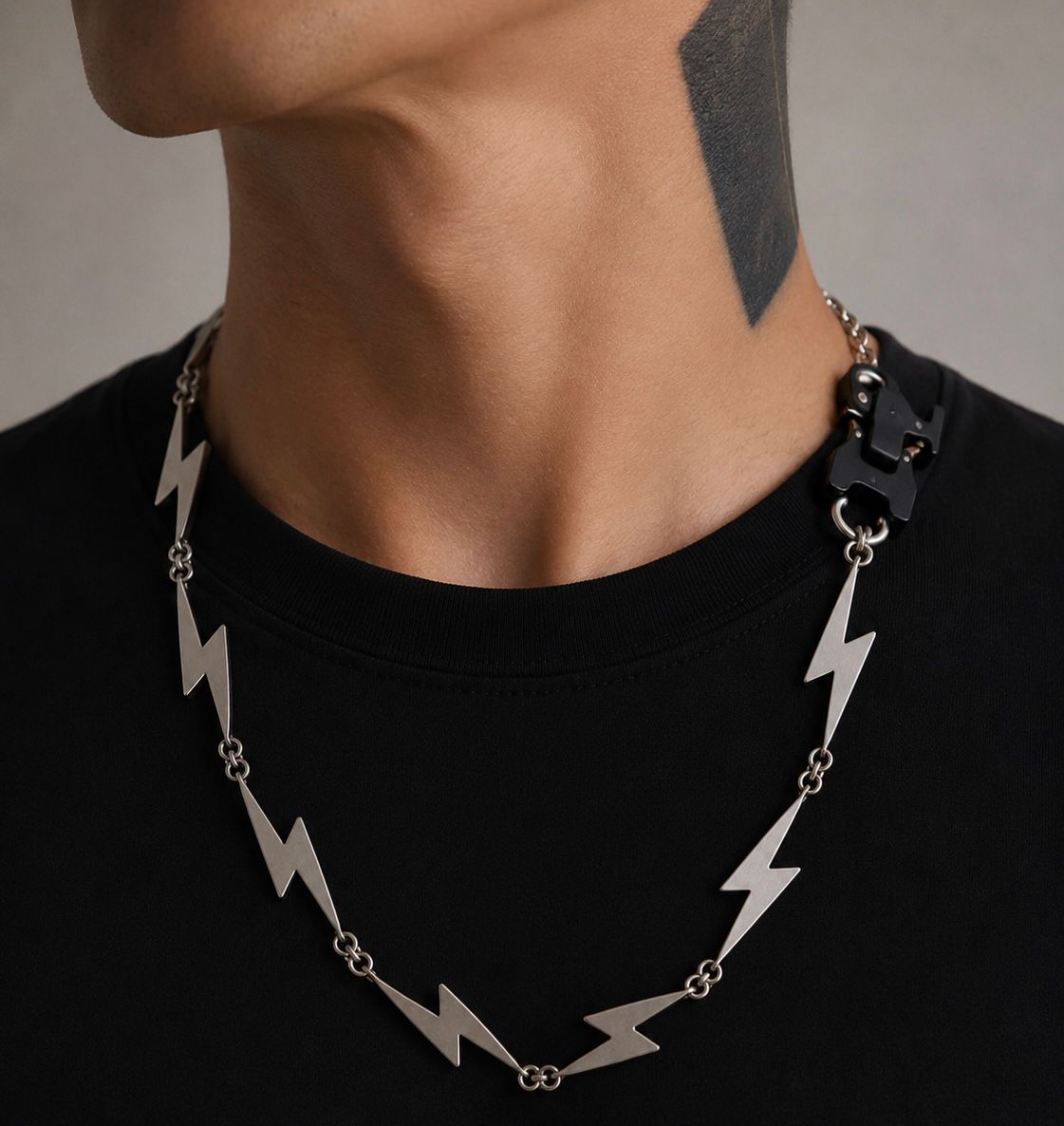 Bolt Link Necklace