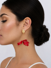 Flirt drop earrings