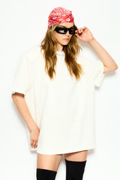 White boxy tee